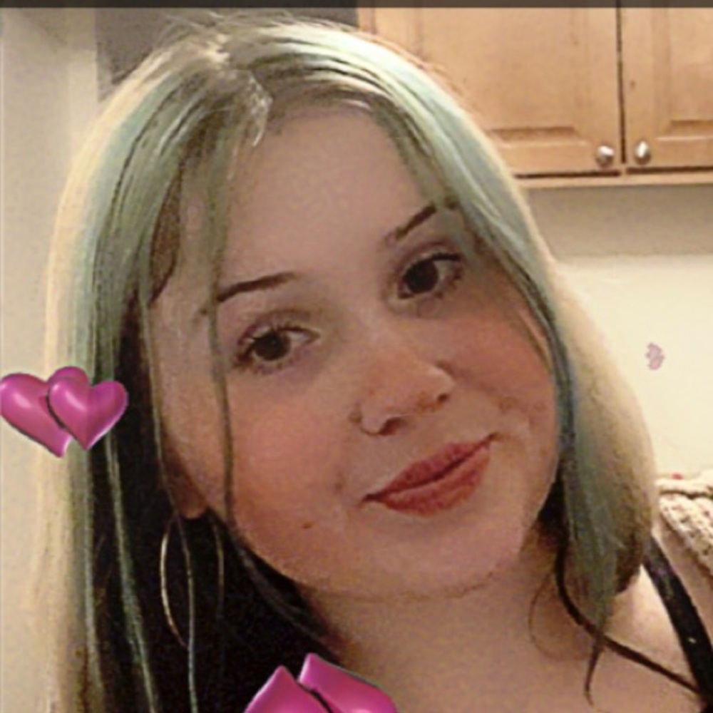 Meet your Posher, Hannah